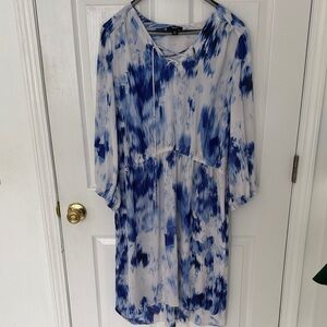 Simple Vera Blue and White Patterned Dress size XXL